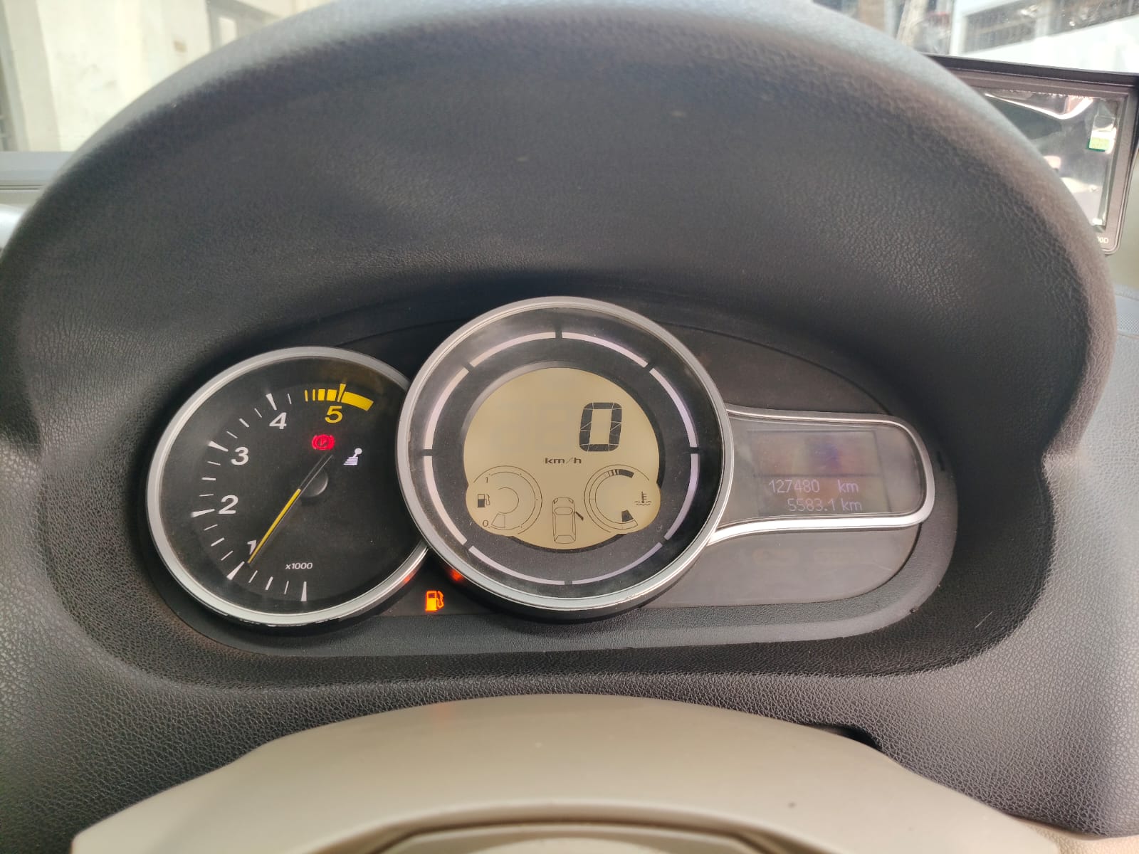 Renault Fluence(2011-2014) 1.5 E2